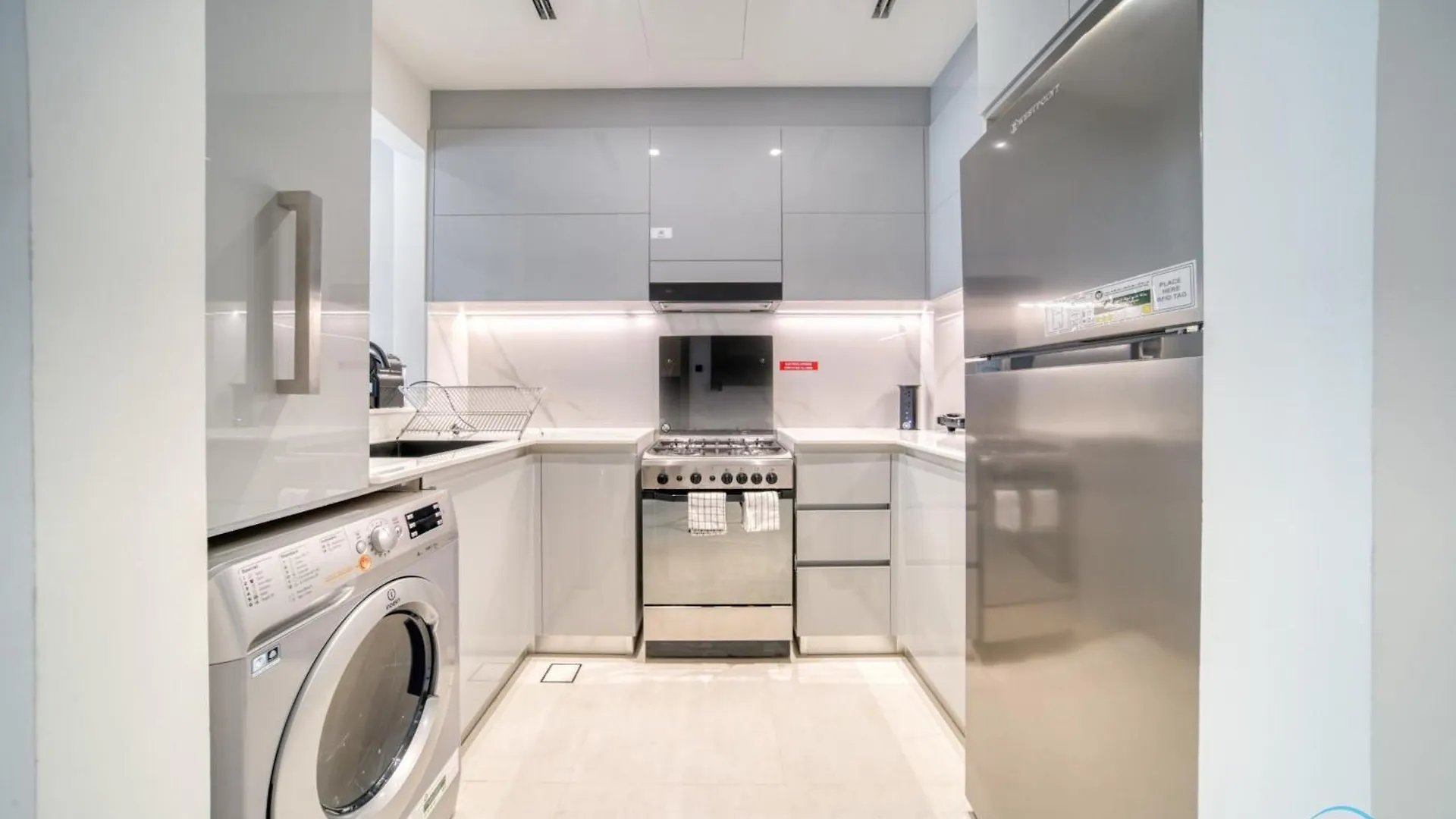 Refined 1Br At Binghatti Creek Al Jadaf By Deluxe Holiday Homes Dubai United Arab Emirates