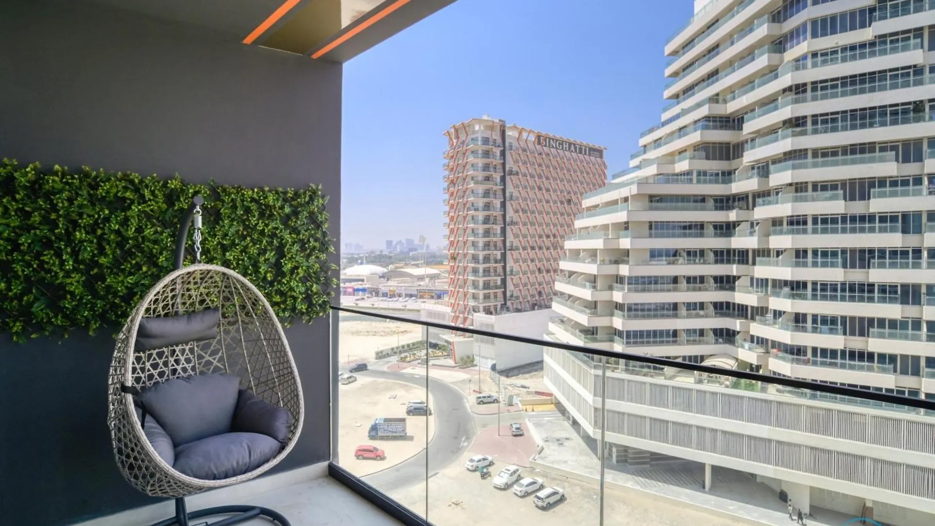Refined 1Br At Binghatti Creek Al Jadaf By Deluxe Holiday Homes Dubaj